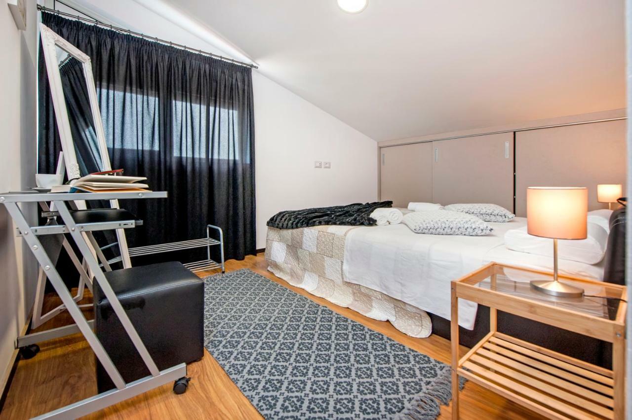 Lakovich Sea View Apartments Rovinj Ngoại thất bức ảnh