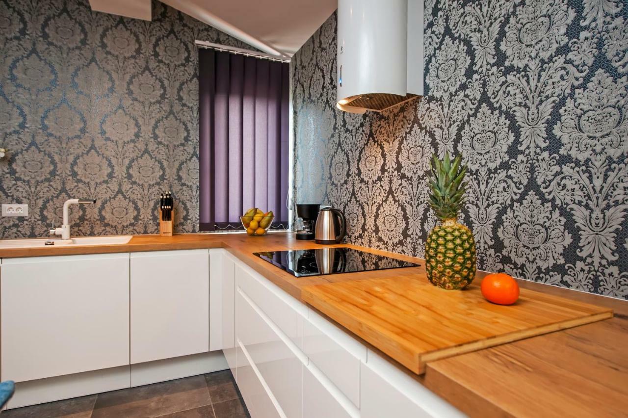 Lakovich Sea View Apartments Rovinj Ngoại thất bức ảnh