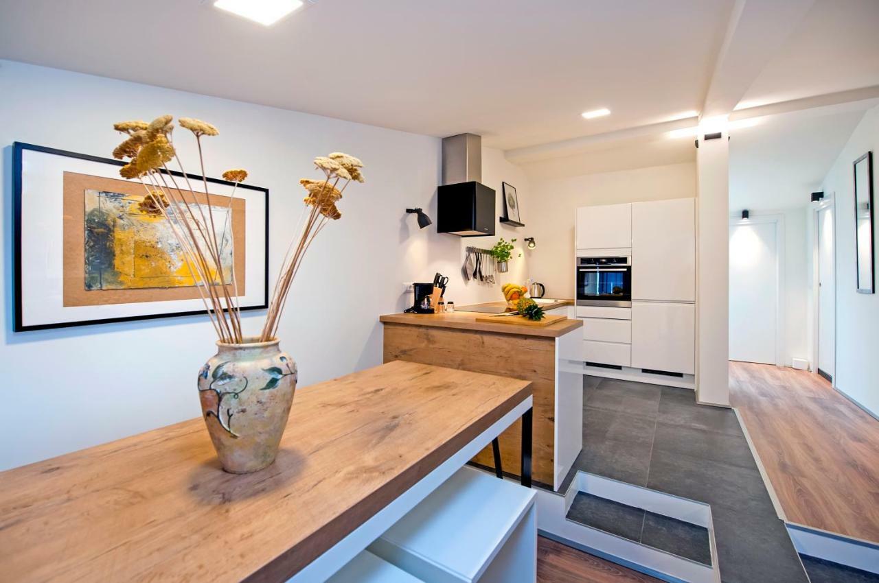 Lakovich Sea View Apartments Rovinj Ngoại thất bức ảnh