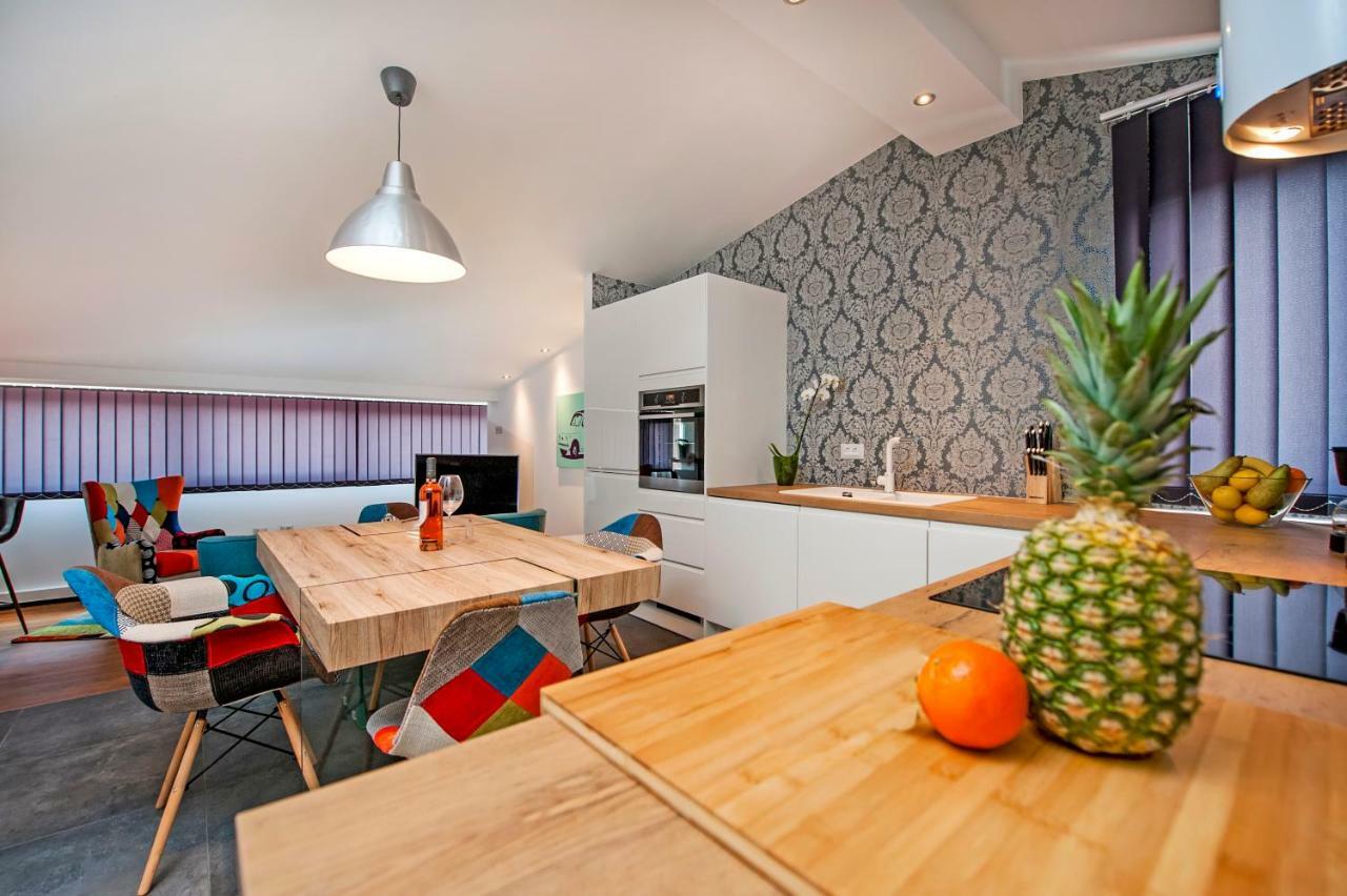 Lakovich Sea View Apartments Rovinj Ngoại thất bức ảnh